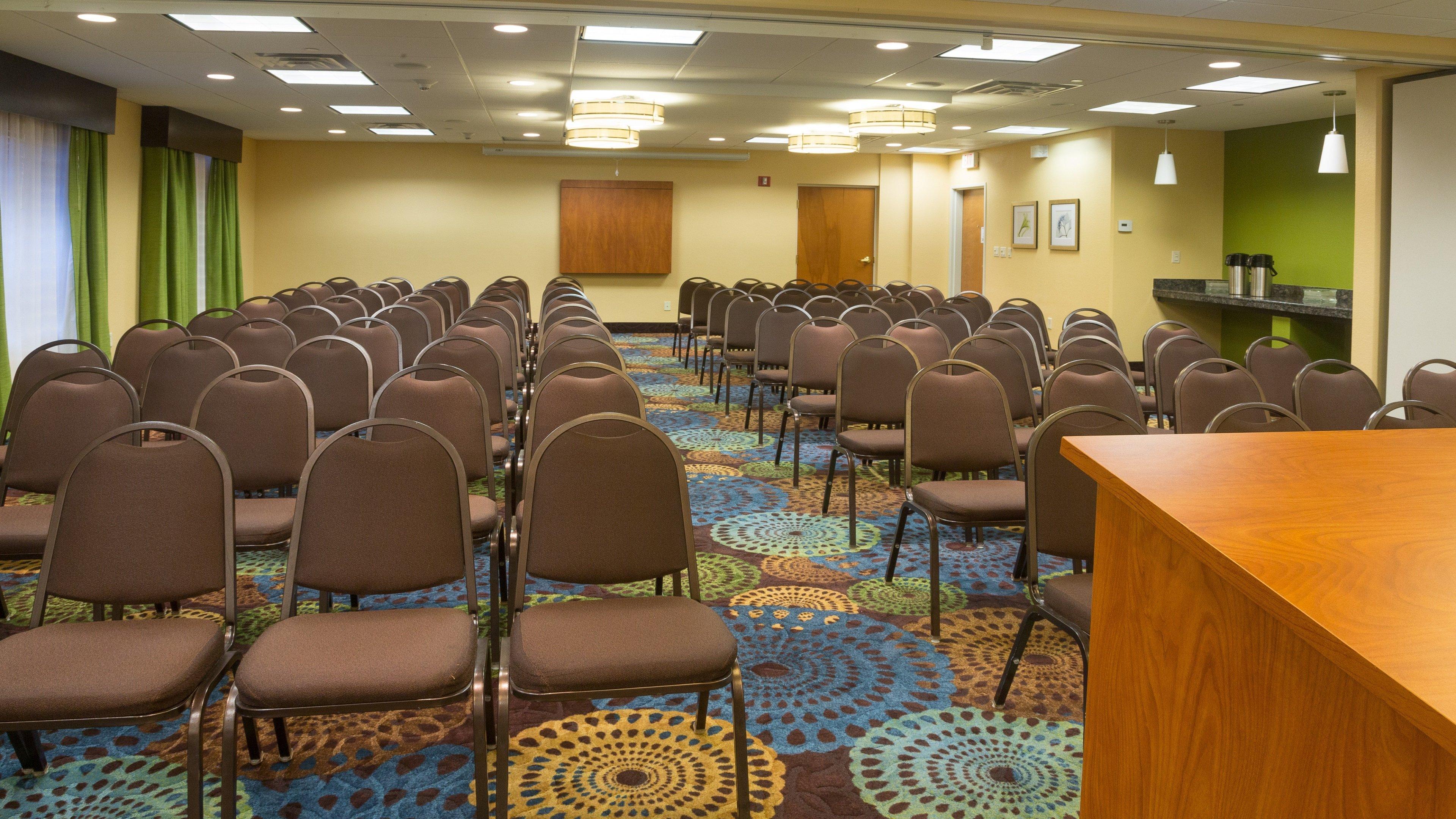 Holiday Inn Express & Suites Jacksonville South East - Medical Center Area By Ihg Экстерьер фото