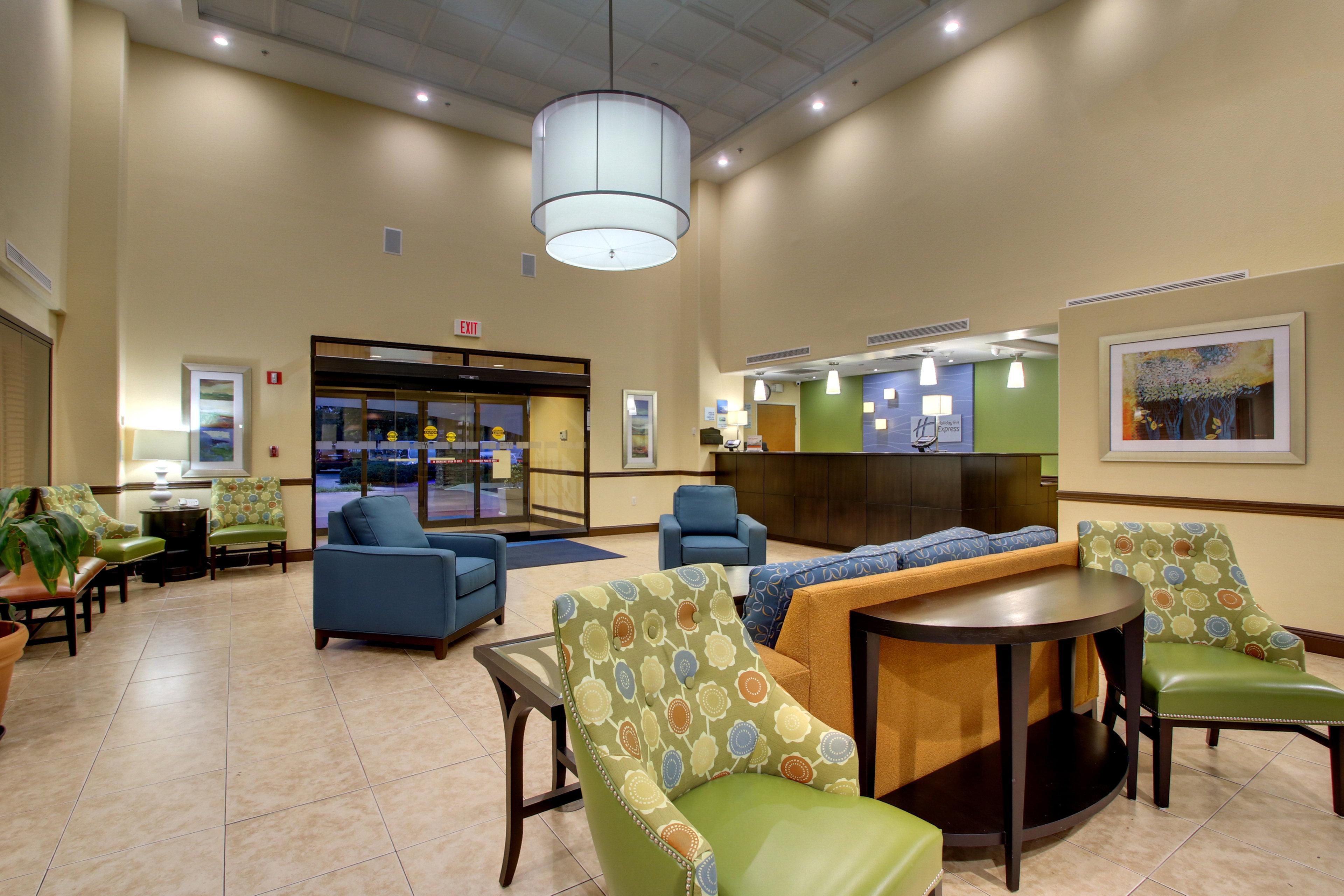 Holiday Inn Express & Suites Jacksonville South East - Medical Center Area By Ihg Экстерьер фото